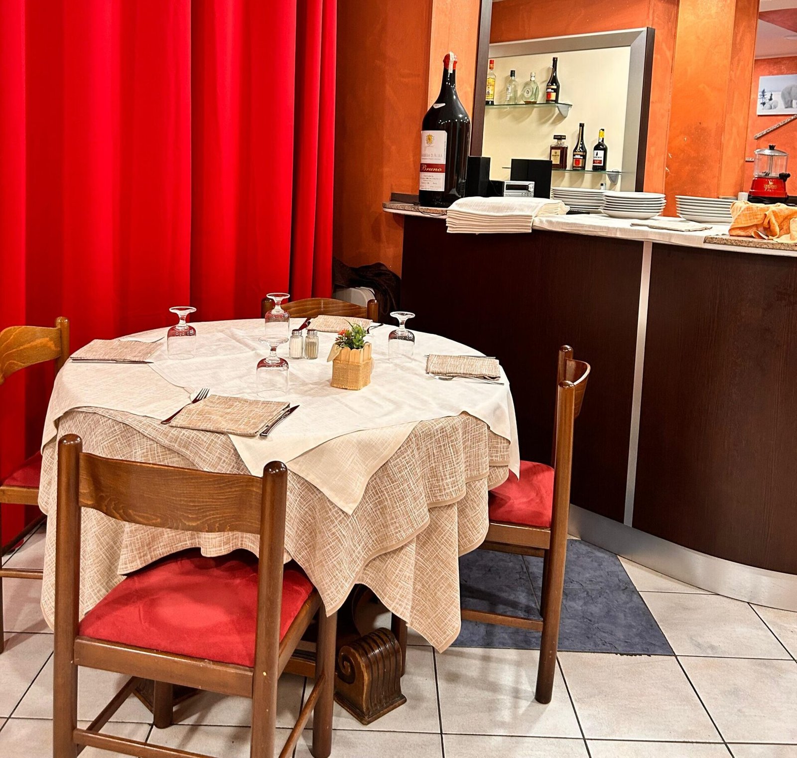 Tavolo apparecchiato Il Toscanaccio